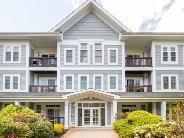 501 Commerce Dr Unit 2203, Braintree, MA 02184