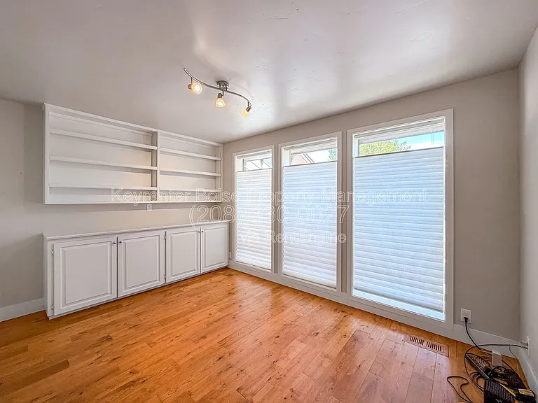 4780 N Riverfront Pl — Photo 10