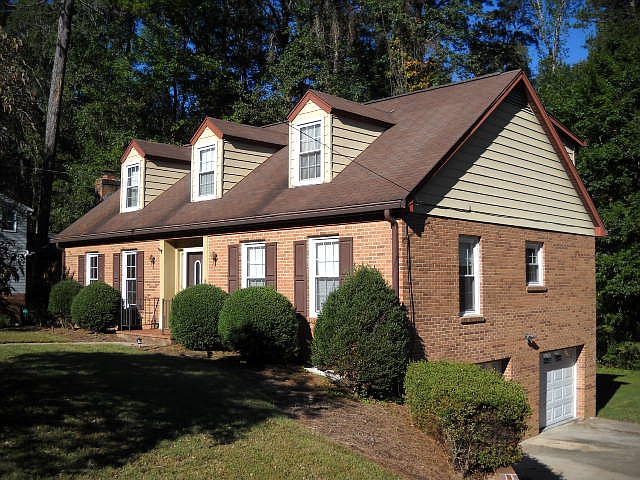 1st image of 381 Mowbray Arch