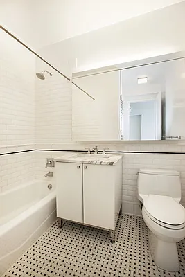Rented by UDR | media 11