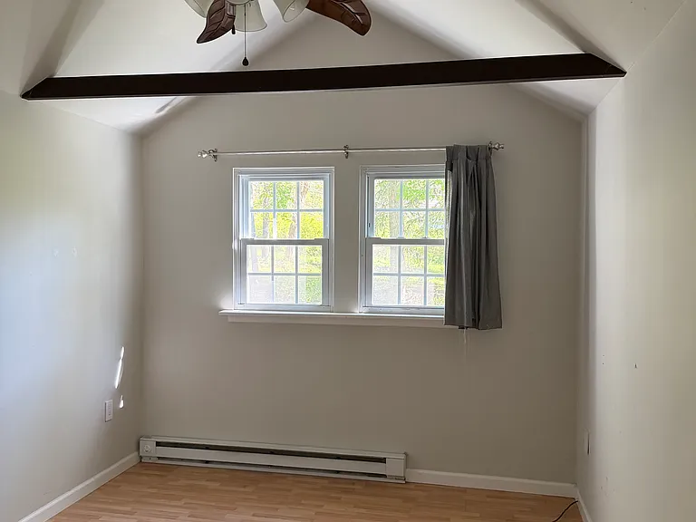 800 Hallet Rd — Photo 9