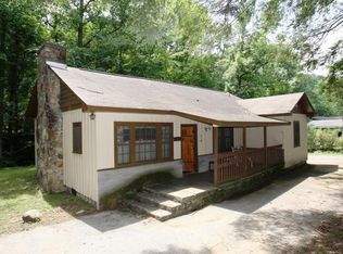 704 Cherokee Orchard Rd, Gatlinburg, TN 37738