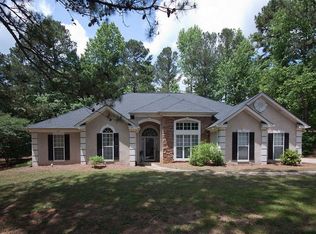 101 Wellington Dr, Lagrange, GA 30241