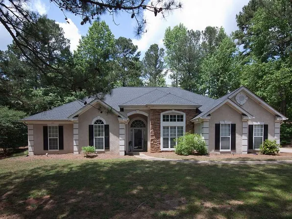 101 Wellington Dr, Lagrange, GA 30241
