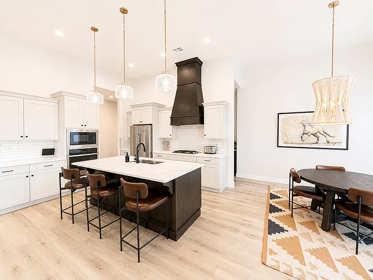253 S 660 W — Photo 12