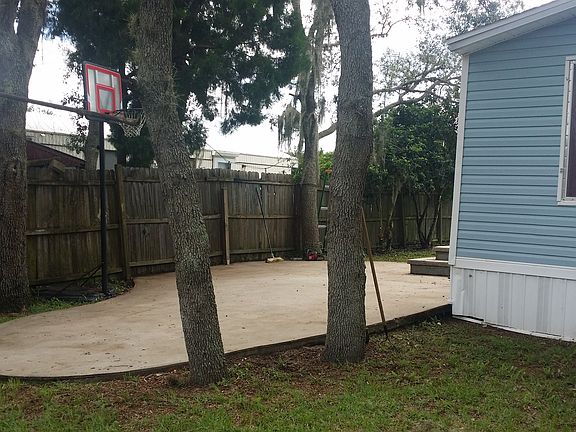 5th image of 6604 Old Plantation Ave