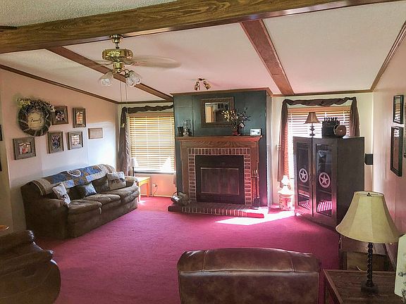 2nd image of 1455 Meadow Creek Dr