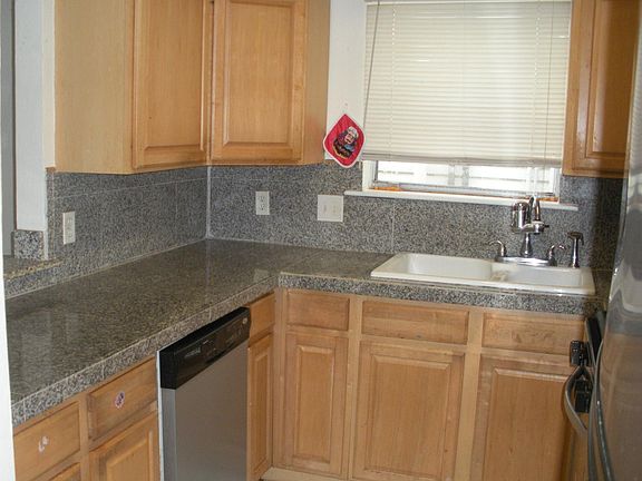 5th image of 3109 Napoleon Ave