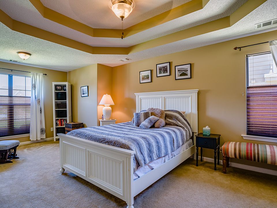 2nd image of 7665 Romero Dr