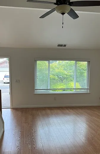 1748 Shelley Dr — Photo 18