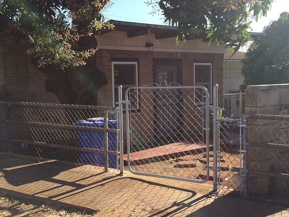 Private gate, front entrance from sidewalk