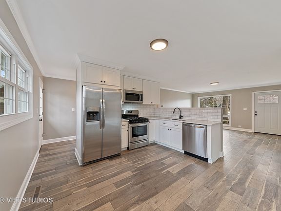 5th image of 3405 Ashley Dr