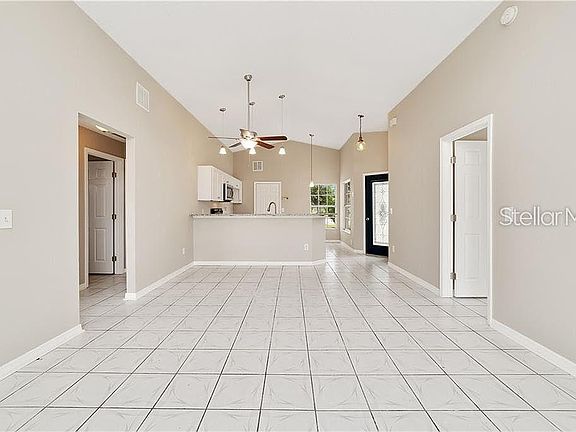 2nd image of 3076 Stillwater Dr