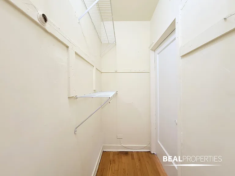 1164 North Dearborn Street — Photo 5
