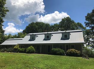 300 Cunningham Ridge Rd, Lobelville, TN 37097