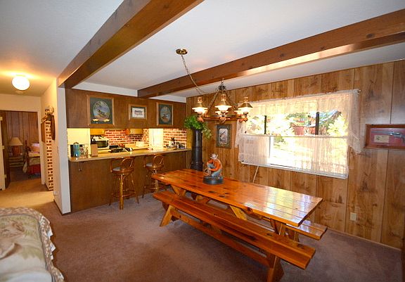 4th image of 2188 Pine Dr