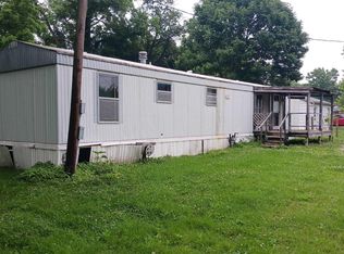 403 W Fillmore St, Staunton, IN