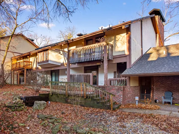 4661 Lockner Dr #13, Urbandale, IA 50322