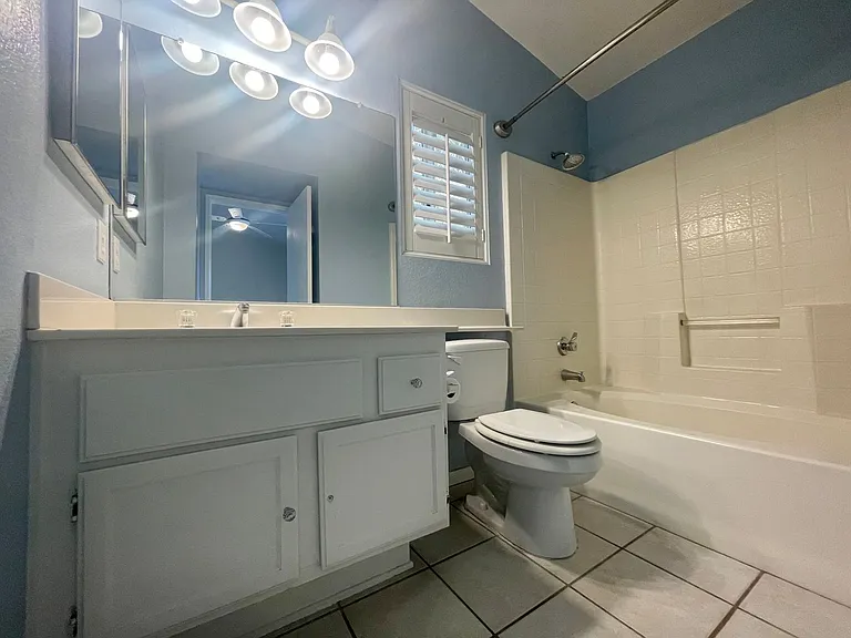 79220 Laurie Ct — Photo 8