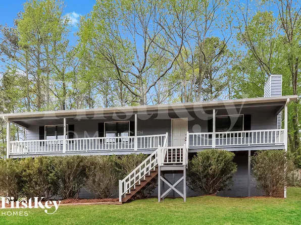 335 Lost Meadows Dr, Dallas, GA 30157