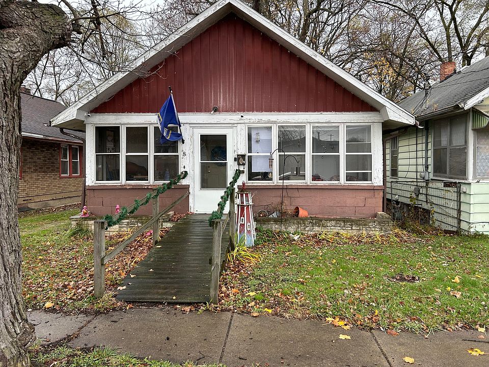 1st image of 8 Edgemont St
