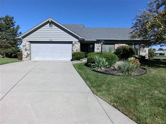 2nd image of 1107 Lake Pointe Cv