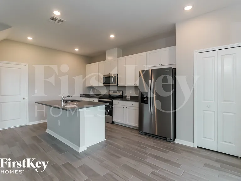 34088 White Fountain Ct — Photo 6