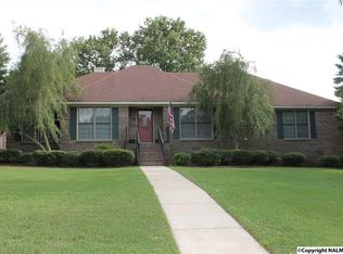 172 Water Oak Dr, Madison, AL 35758