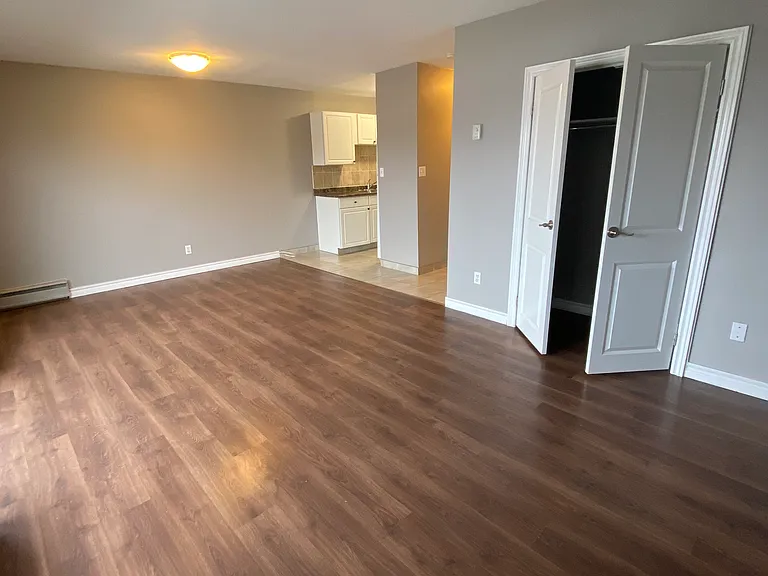 1720 Paris St — Photo 22