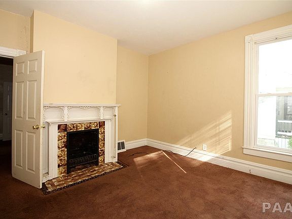 2nd image of 1713 N Bigelow St