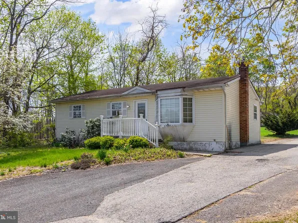 409 Mantua Blvd, Mantua, NJ 08051