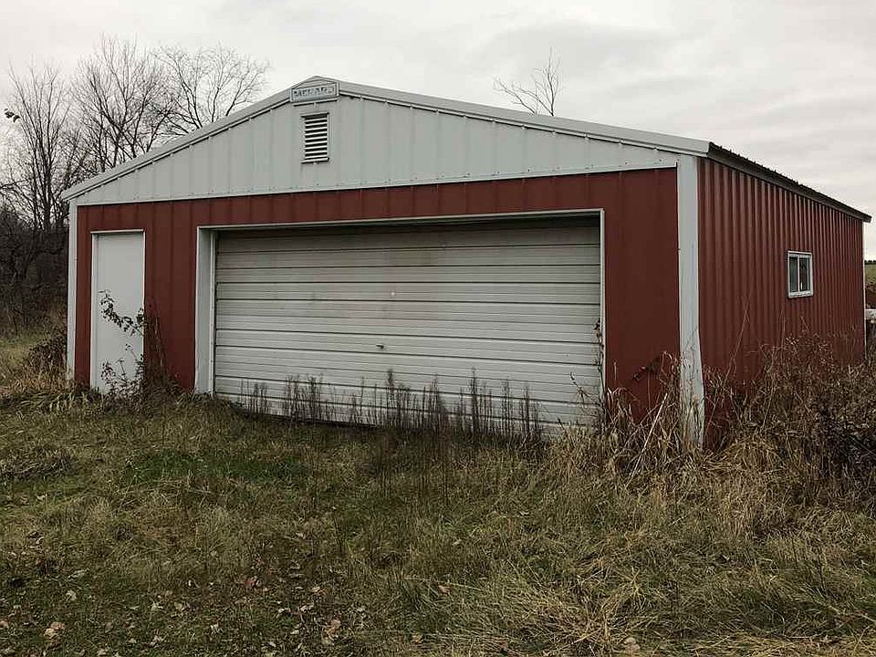 2nd image of 3554 Oak Hill Rd