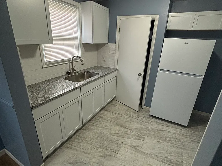 14655 Coyle St — Photo 3