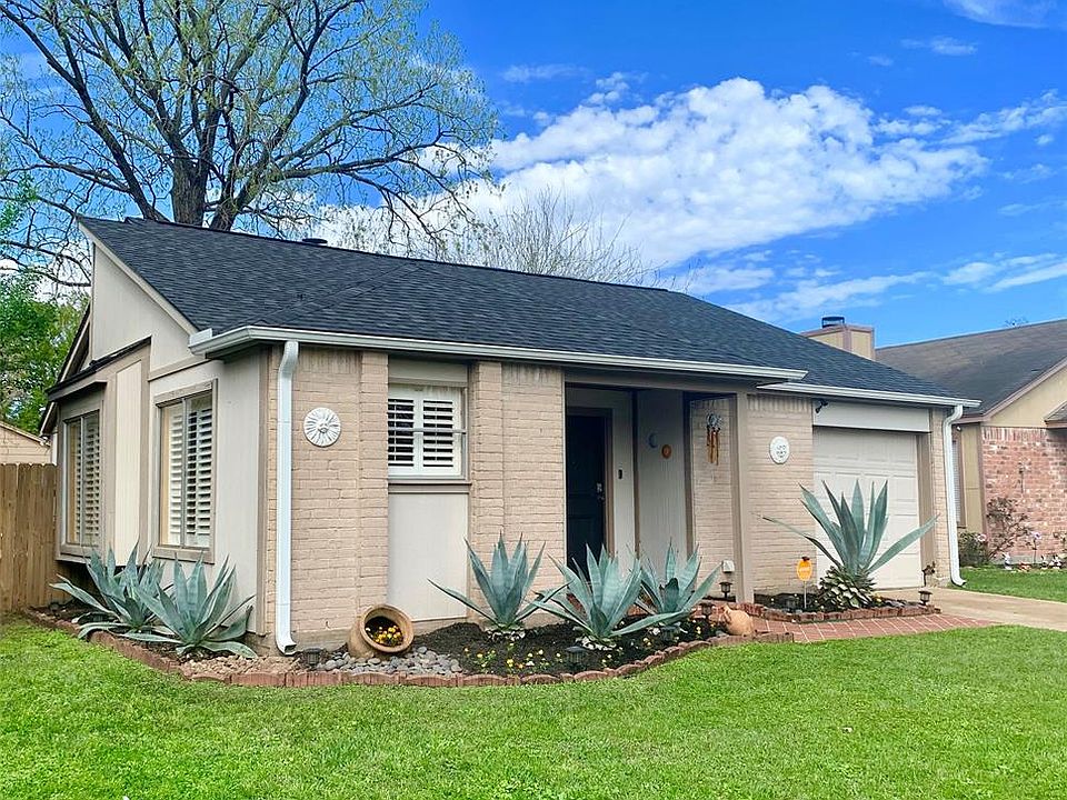 1st image of 7511 Pepperbrook Dr