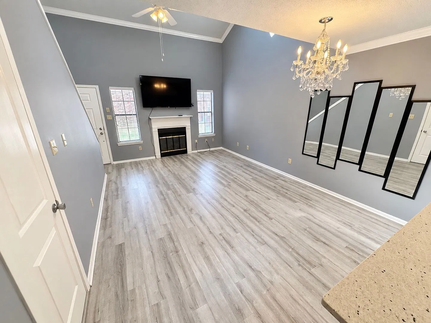 North Bossier Townhome! — Photo 3