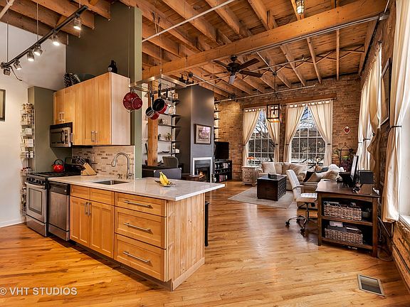 5th image of 5235 N Ravenswood Ave APT 14