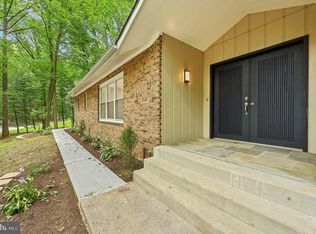 16 Barnstable Ct, Owings Mills, MD 21117