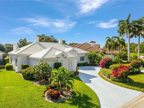 3rd image of 800 Ashburton DR