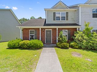 206 Streamwood Dr, Jacksonville, NC 28546