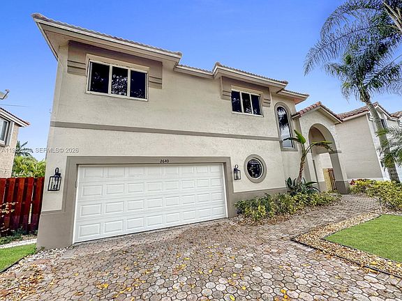 2nd image of 2640 Rampart Way