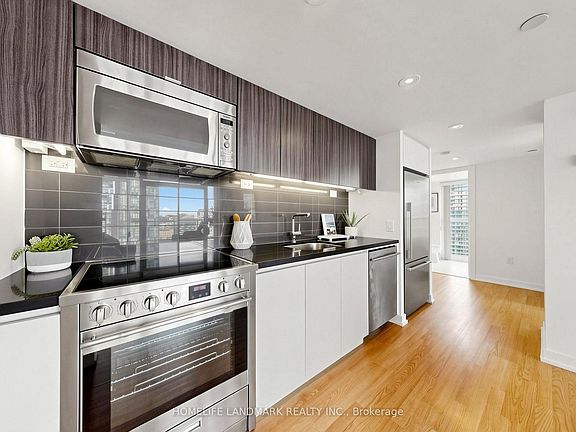 3rd image of 75 Queens Wharf Rd #2215