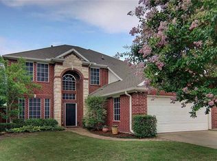 2204 Springmere Dr, Arlington, TX 76012
