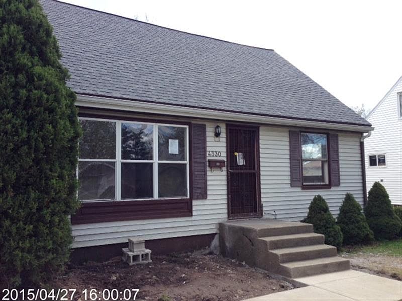 1st image of 4330 Meadow Ln