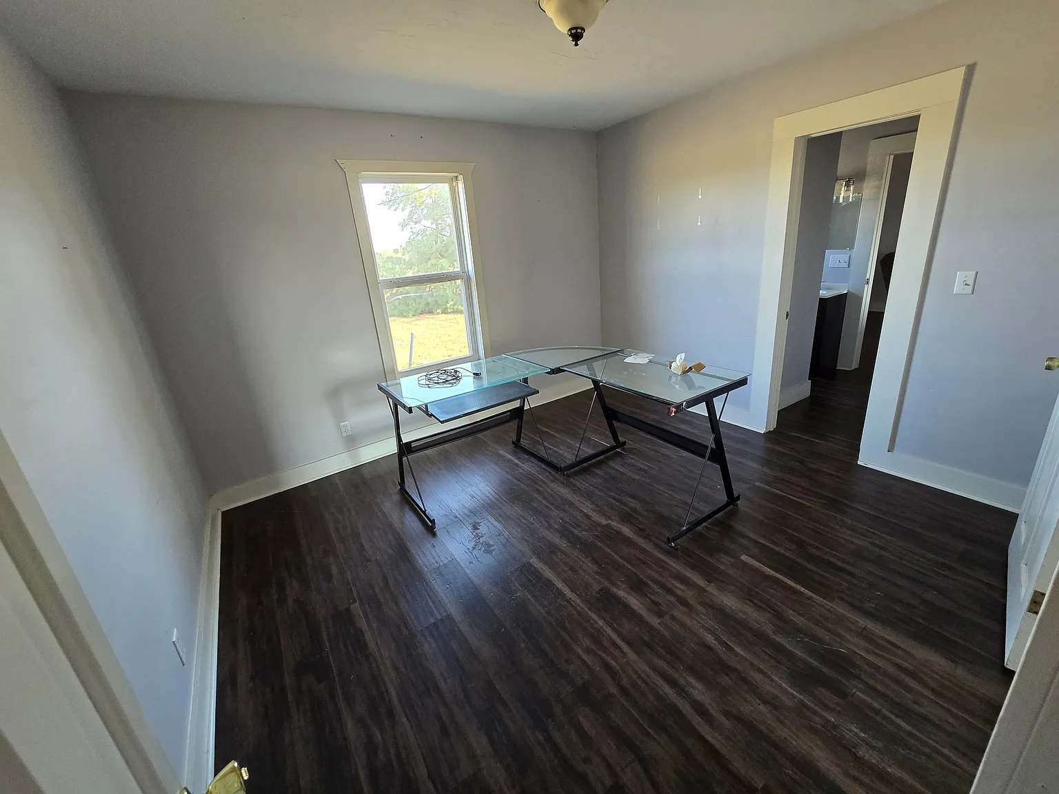 2 bed, 1000 sqft, $1,350 — Photo 3