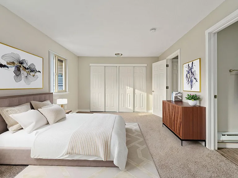 Brittany House Apartments — Photo 13
