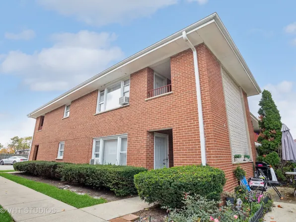 1115 Holiday Ln APT 1, Des Plaines, IL 60016
