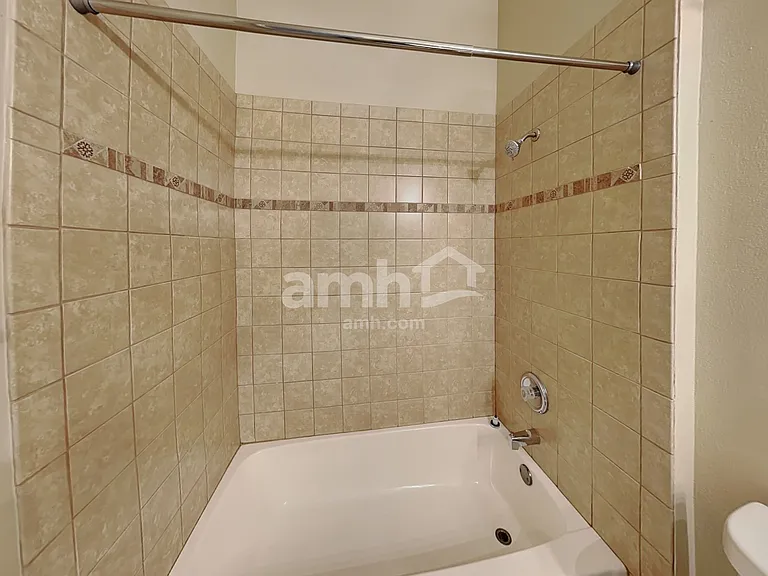 12061 Winding Woods Way — Photo 18