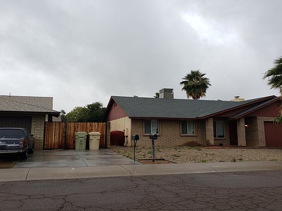 3rd image of 6611 W Altadena Ave