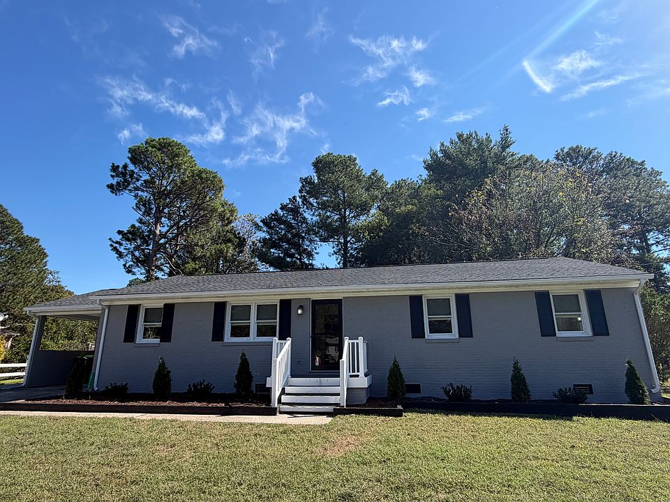 1st image of 20110 Cherry Grove Rd N