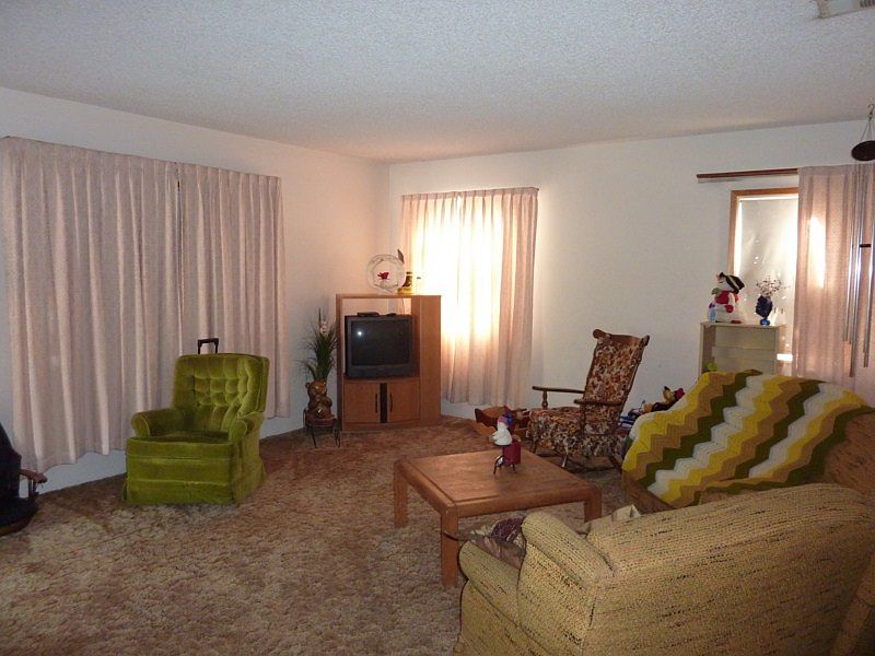 1st image of 3060 W Avenue 35